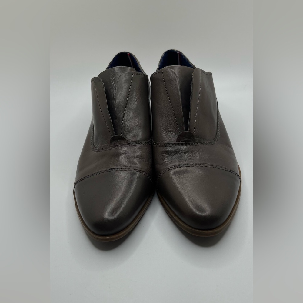Tommy Hilfiger Women’s Dark Grey M Finn Cap- Toe Leather Oxfords Size 8 1/2 M - Picture 6 of 11